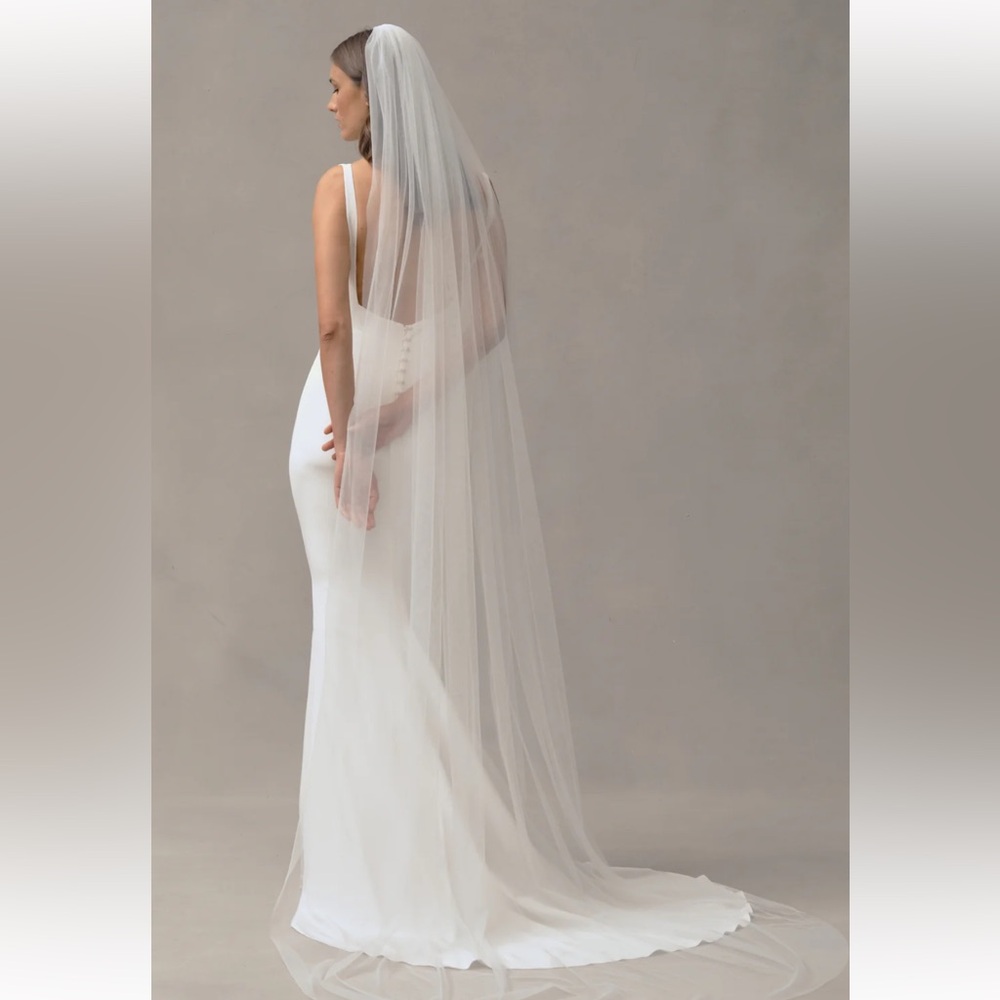 Beautiful Alexandra Grecco Cathedral Signature Veil